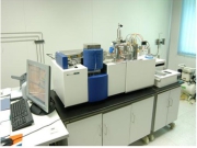 稳定同位素质谱仪.jpg